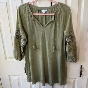 J.Jill Olive Green Boho Embroidered 3/4 Sleeve Tunic Top Tassel V-Neck Size S